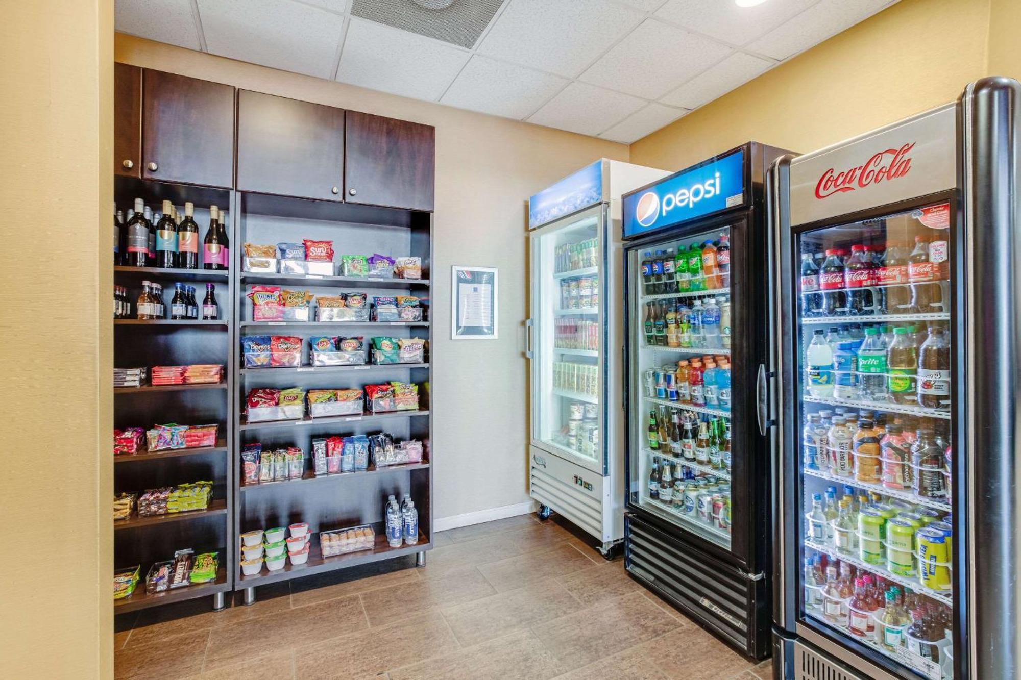 Clarion Inn Asheville Airport Флетчър Екстериор снимка